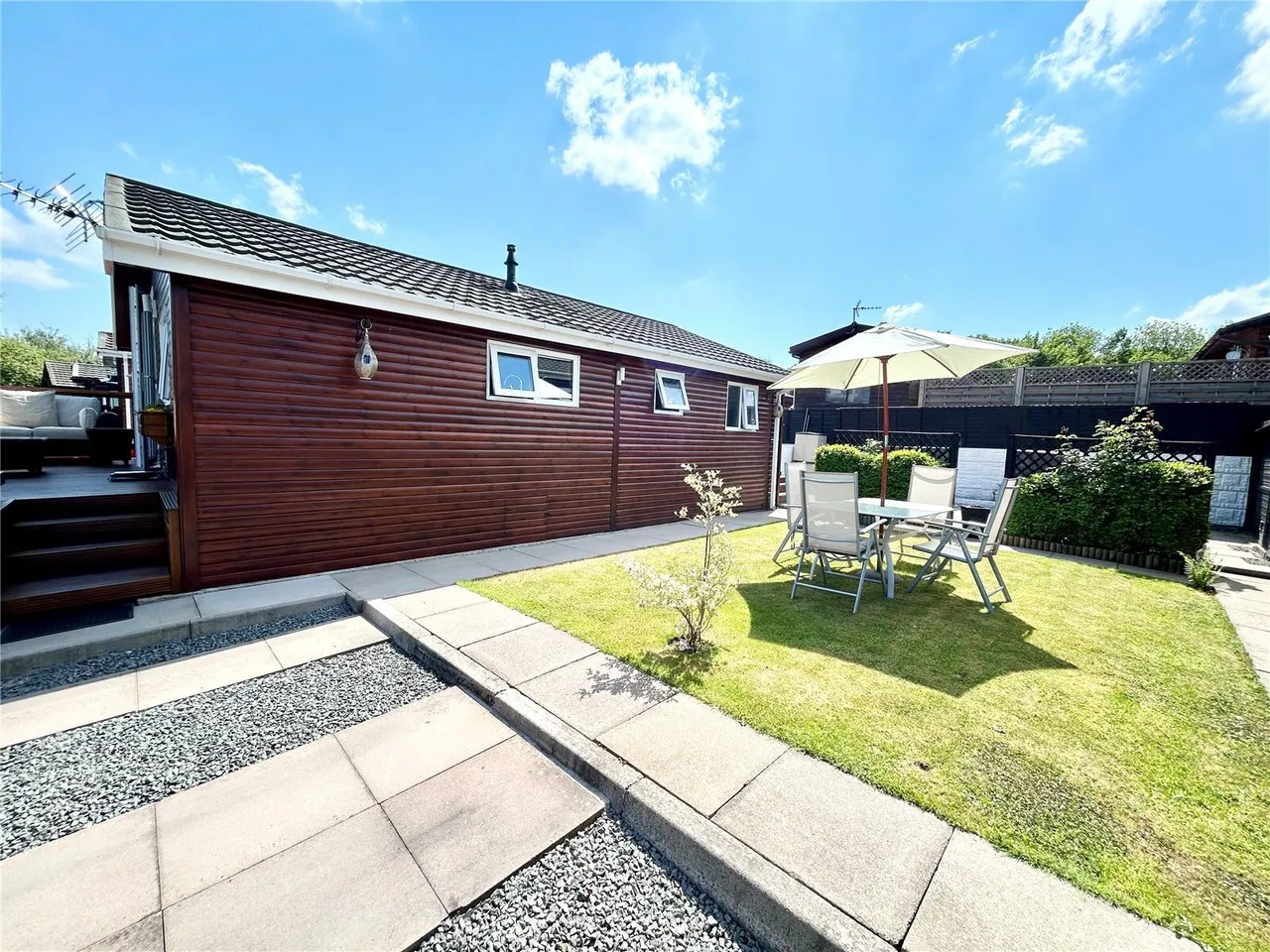 Lobstick Drive, Wood End, Atherstone, Warwickshire, CV9, photo 2