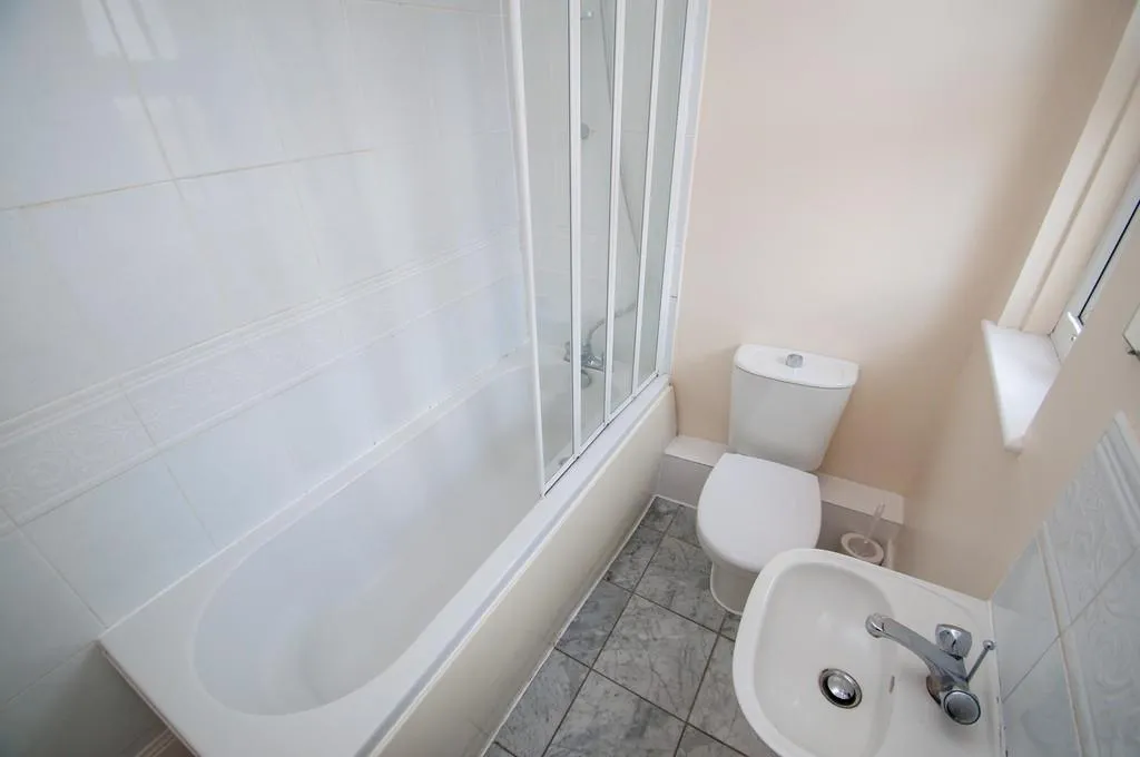 Mowbray Close, Ashbrooke, SR2, photo 7