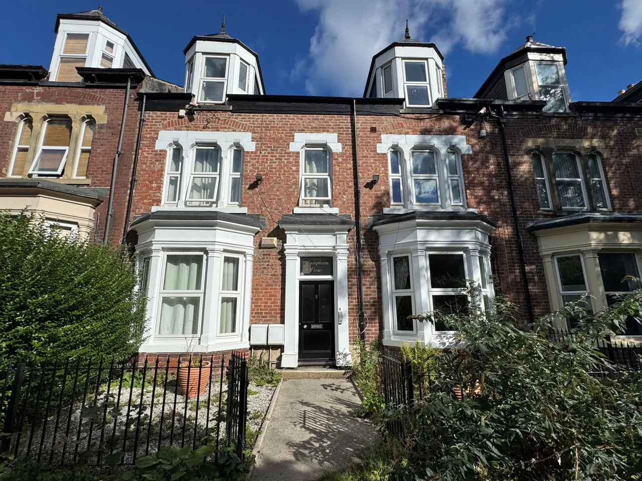 6 bed flat for sale, Mowbray Close, Ashbrooke, SR2