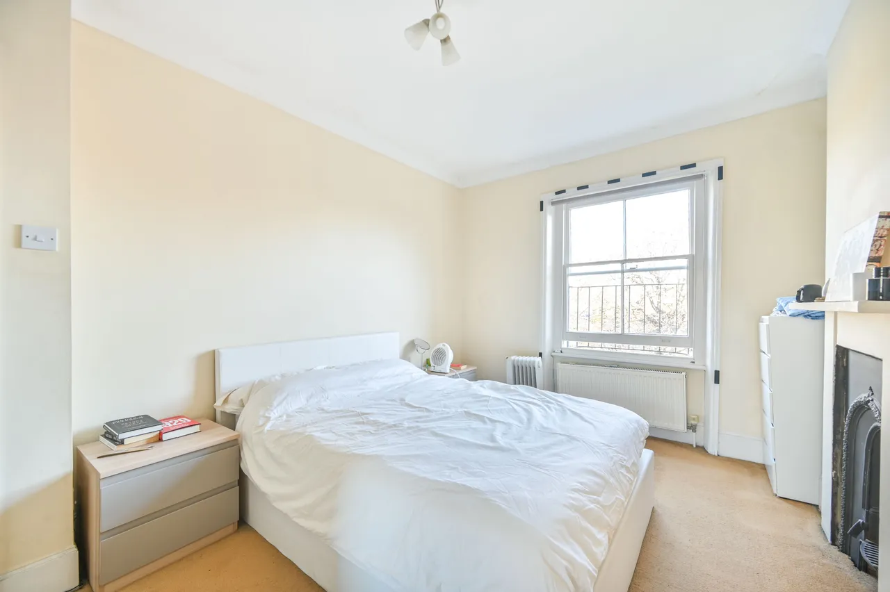 Flat 5, 108 Holland Road, London, photo 5
