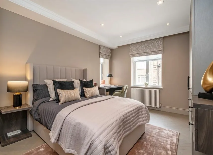 Gloucester Square, Westbourne Grove, W2, photo 10