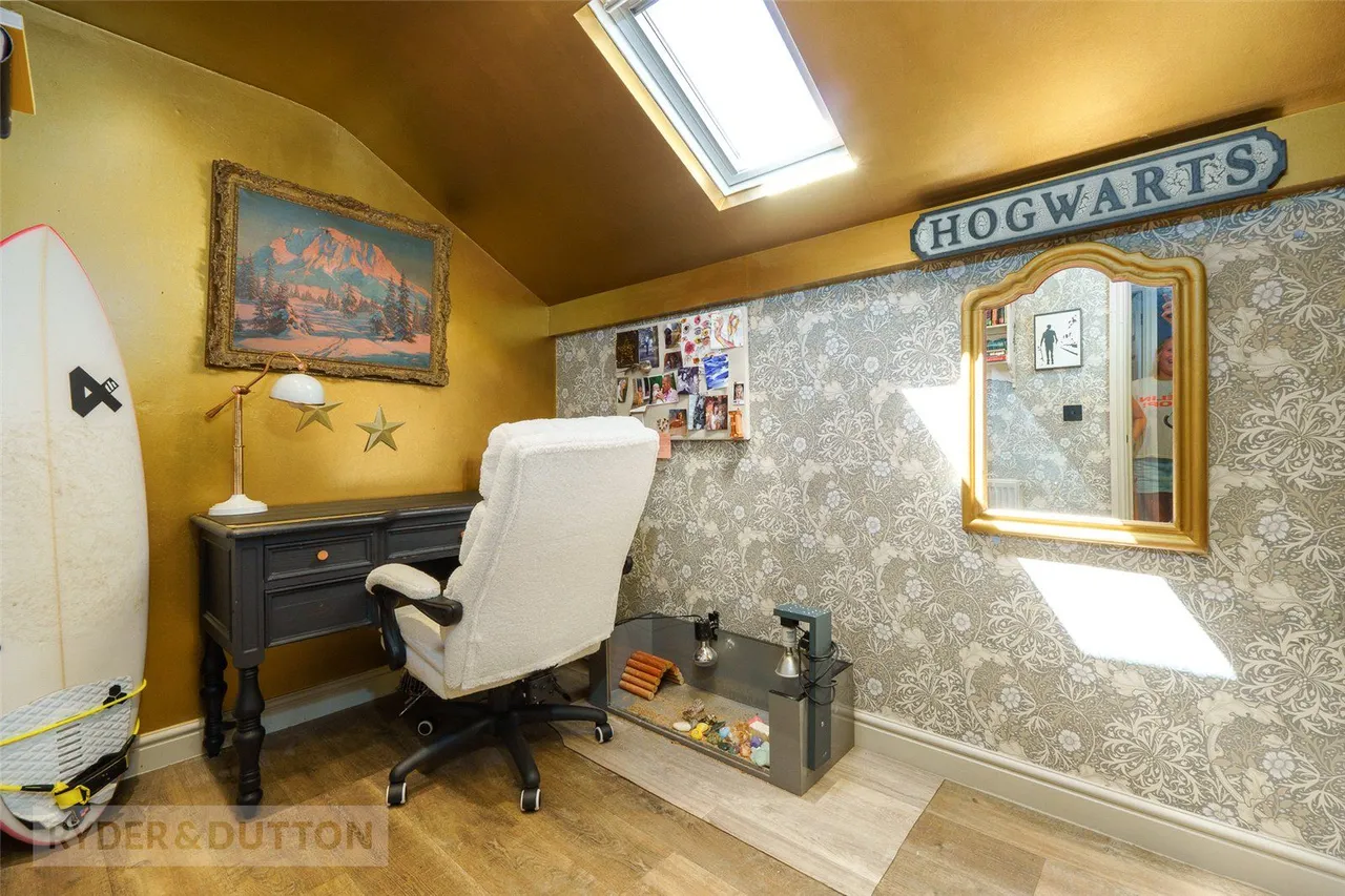 Whiteley Lodge, Ripponden, HX6, photo 19