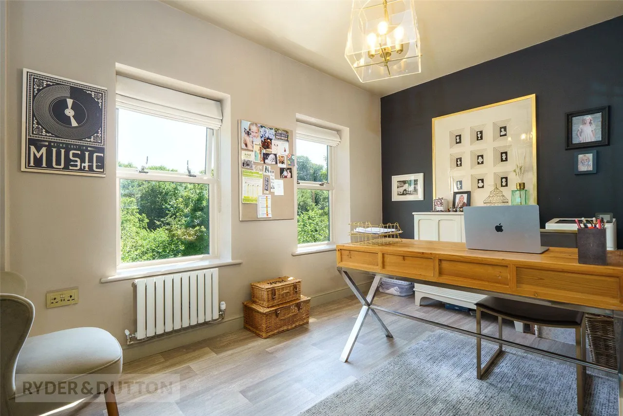 Whiteley Lodge, Ripponden, HX6, photo 22