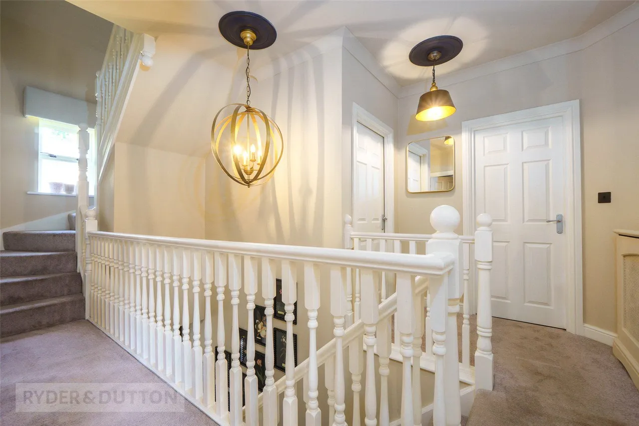 Whiteley Lodge, Ripponden, HX6, photo 24