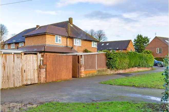 Manor Road North, Thames Ditton, KT7, photo 22