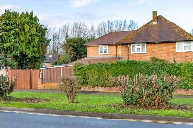 Manor Road North, Thames Ditton, KT7, photo 7