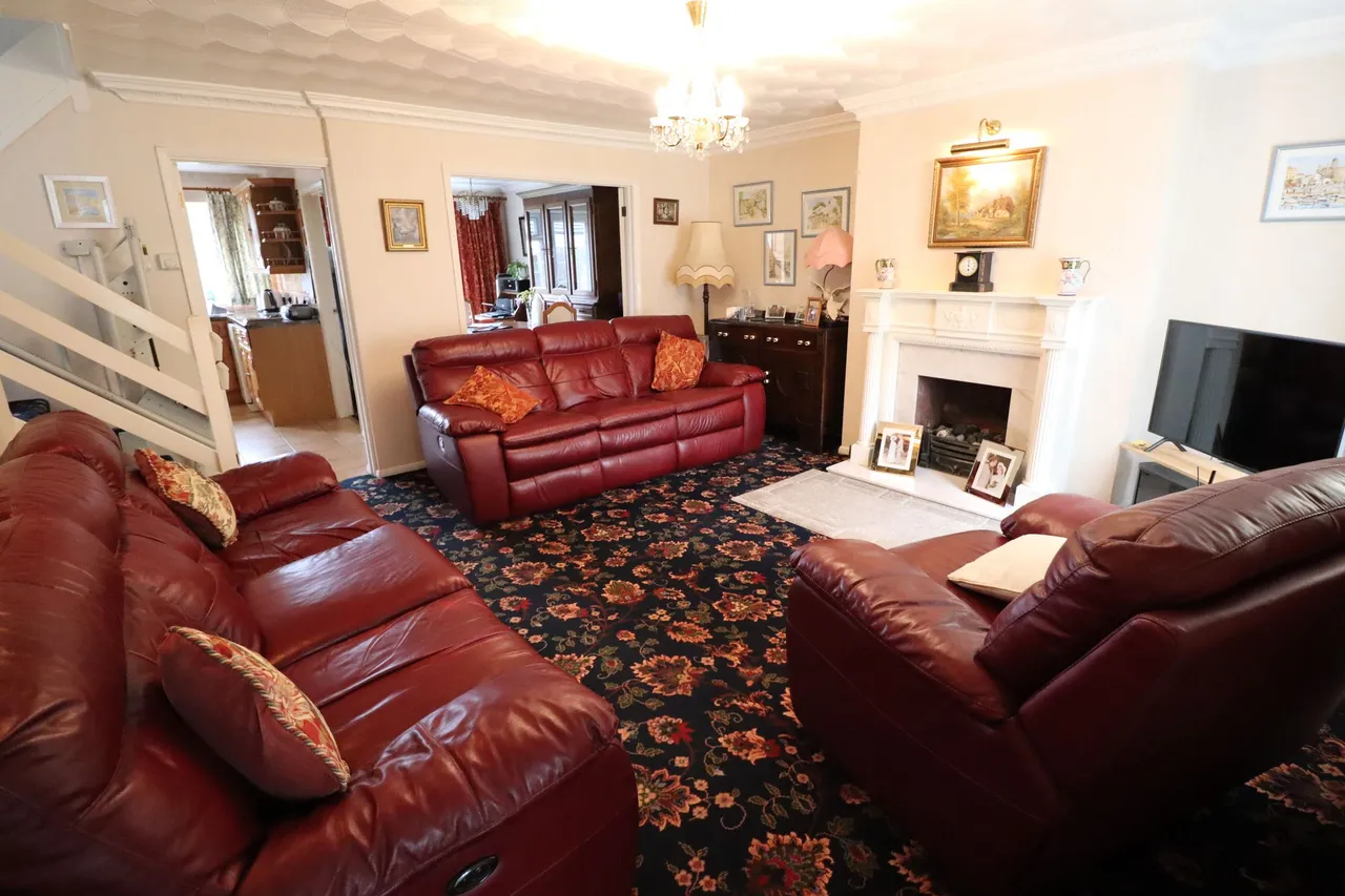 Lakeside, Rayleigh, Essex, SS6 9LA, photo 4