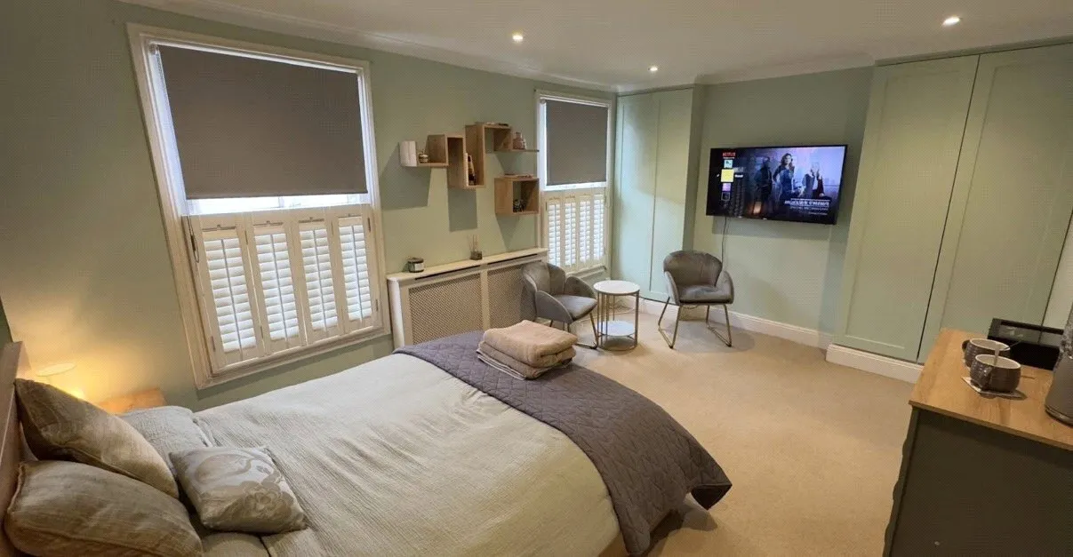 Poyntz Road, London, SW11, photo 9