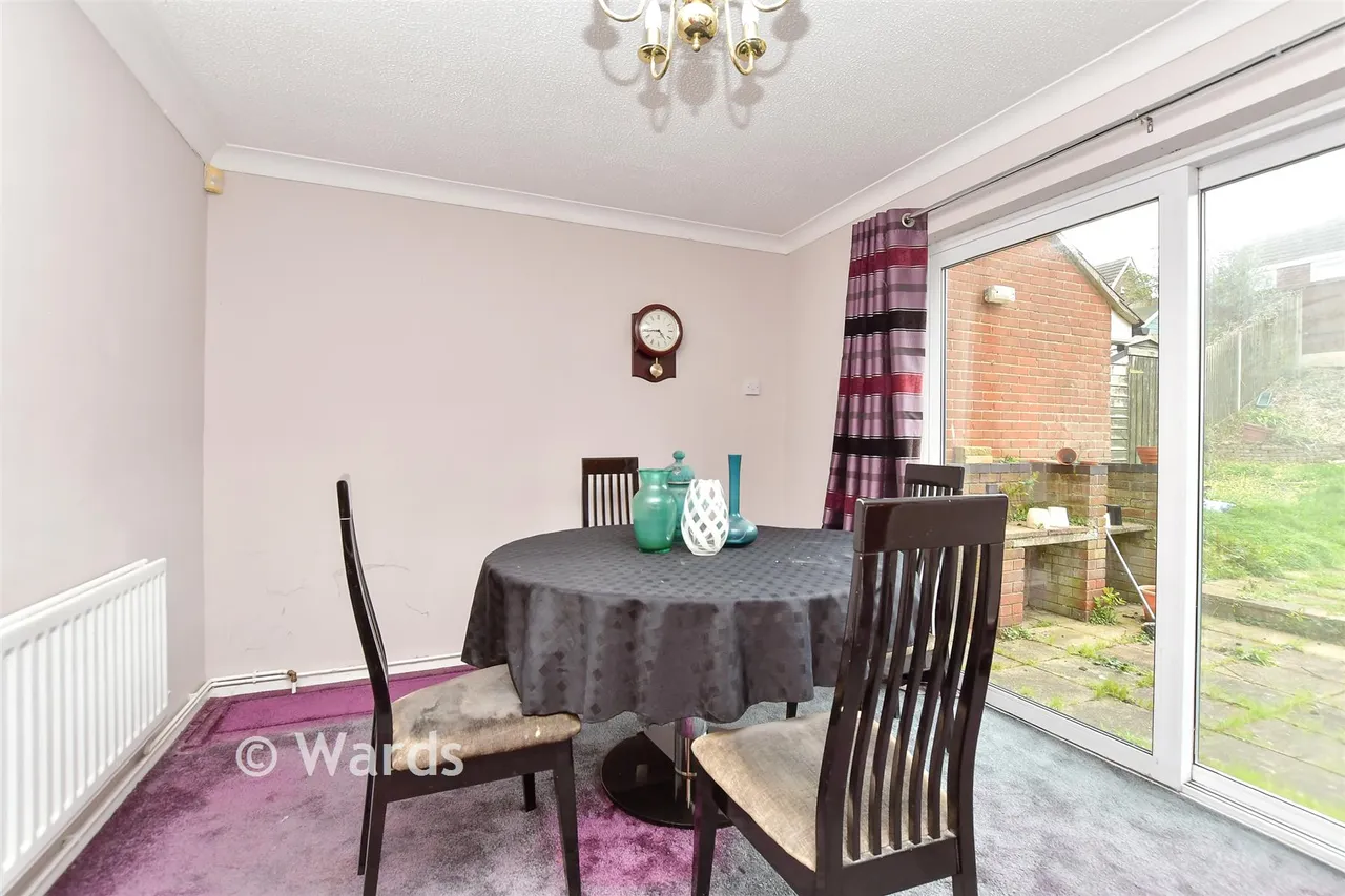 Allsworth Close, Newington, ME9, photo 4