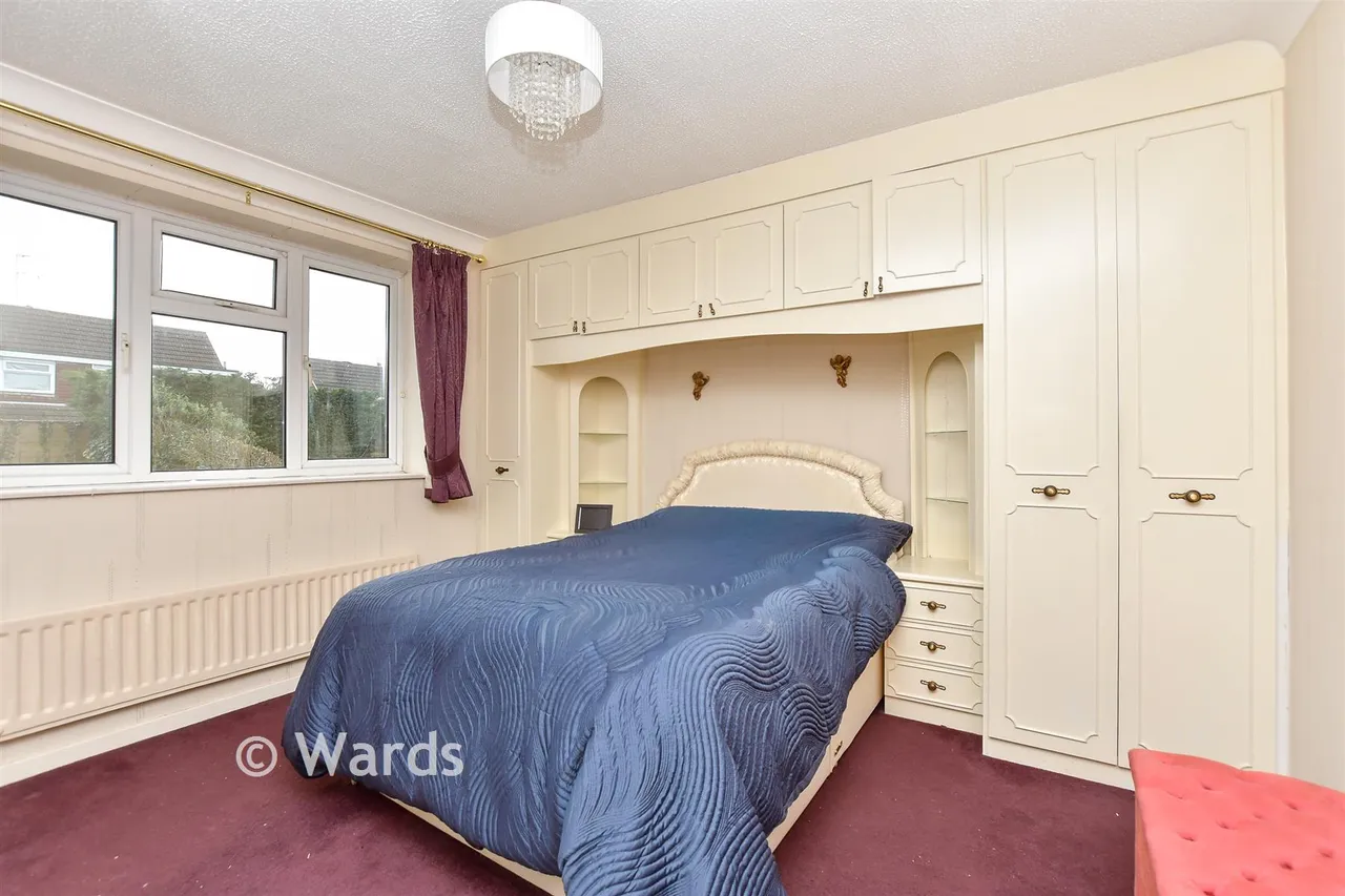 Allsworth Close, Newington, ME9, photo 6
