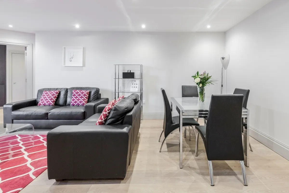 2 bed flat to rent — The Quadrant Richmond TW9