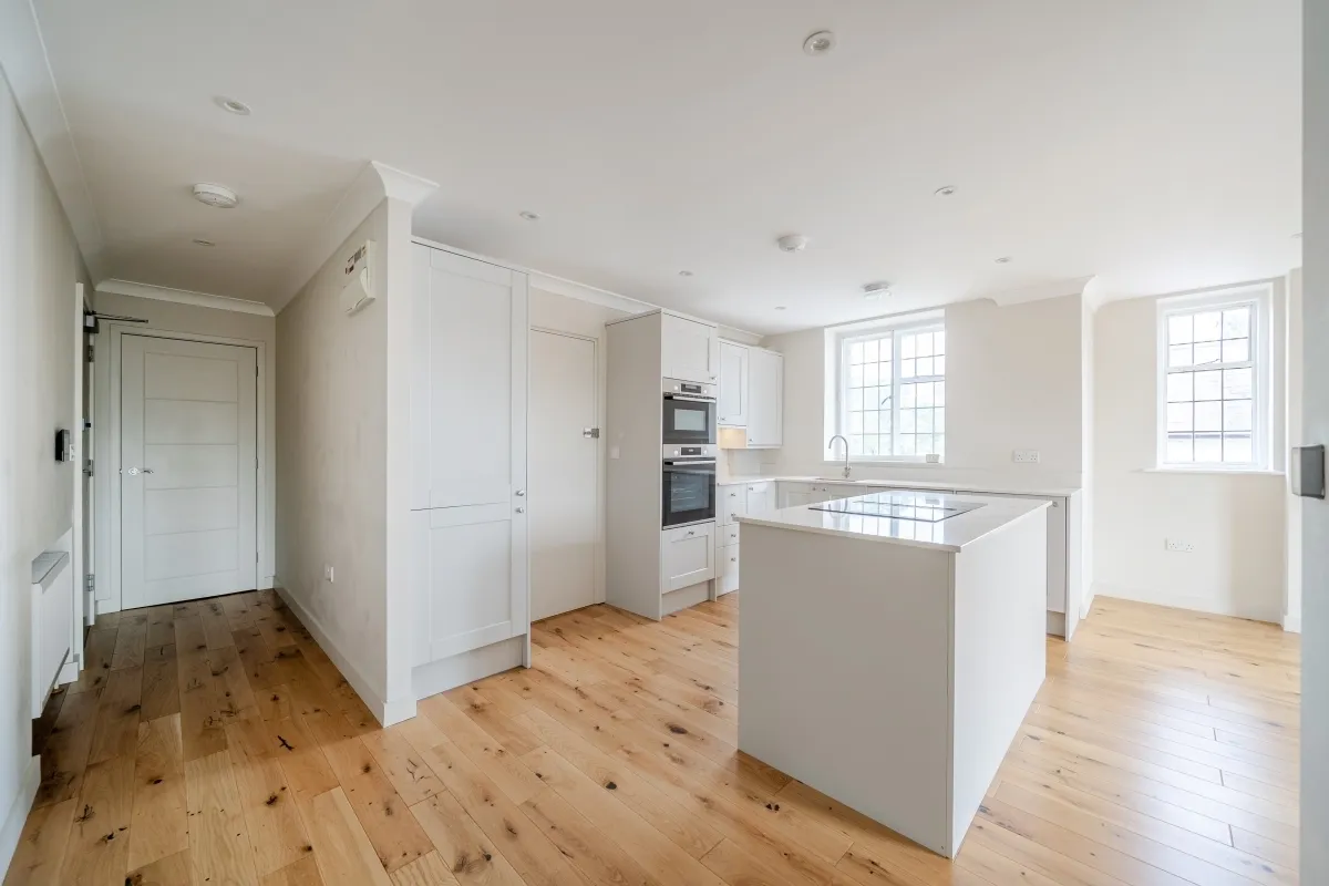 Lammas Lane, Esher KT10, photo 5