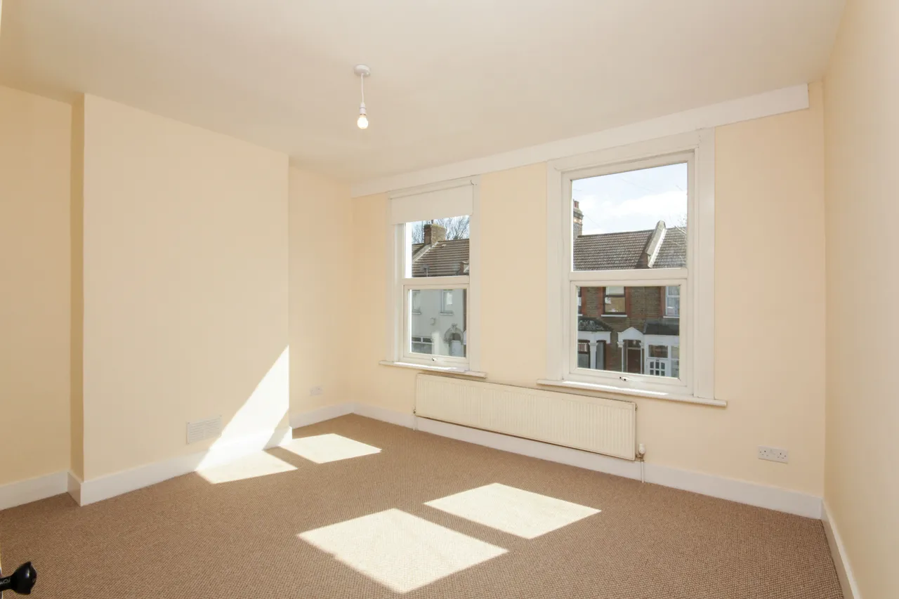 Humberstone Road, London, E13, photo 5