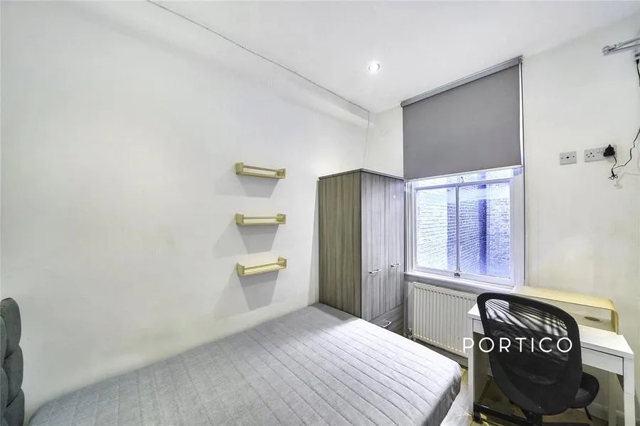 Charleville Road, London, W14, photo 4