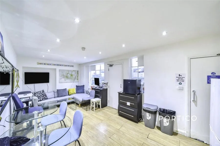 Charleville Road, London, W14, photo 9