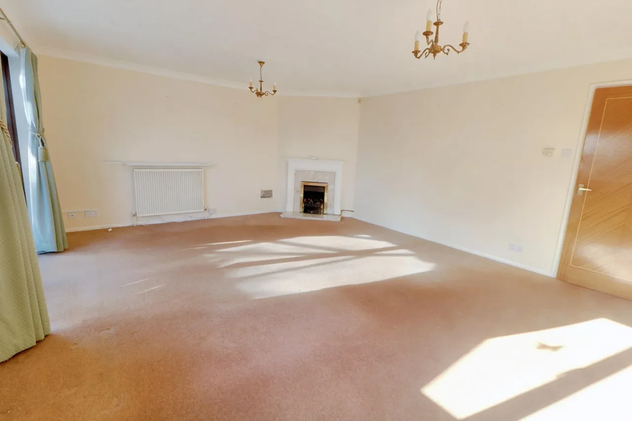 Causeway Close, Brockdish, photo 8
