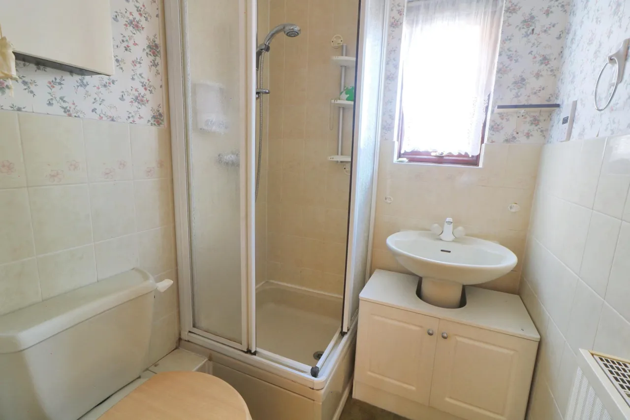 Causeway Close, Brockdish, photo 14