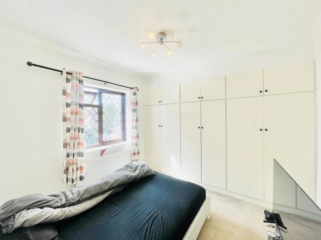 Hedgemans Road, Dagenham RM9 6DL, photo 8