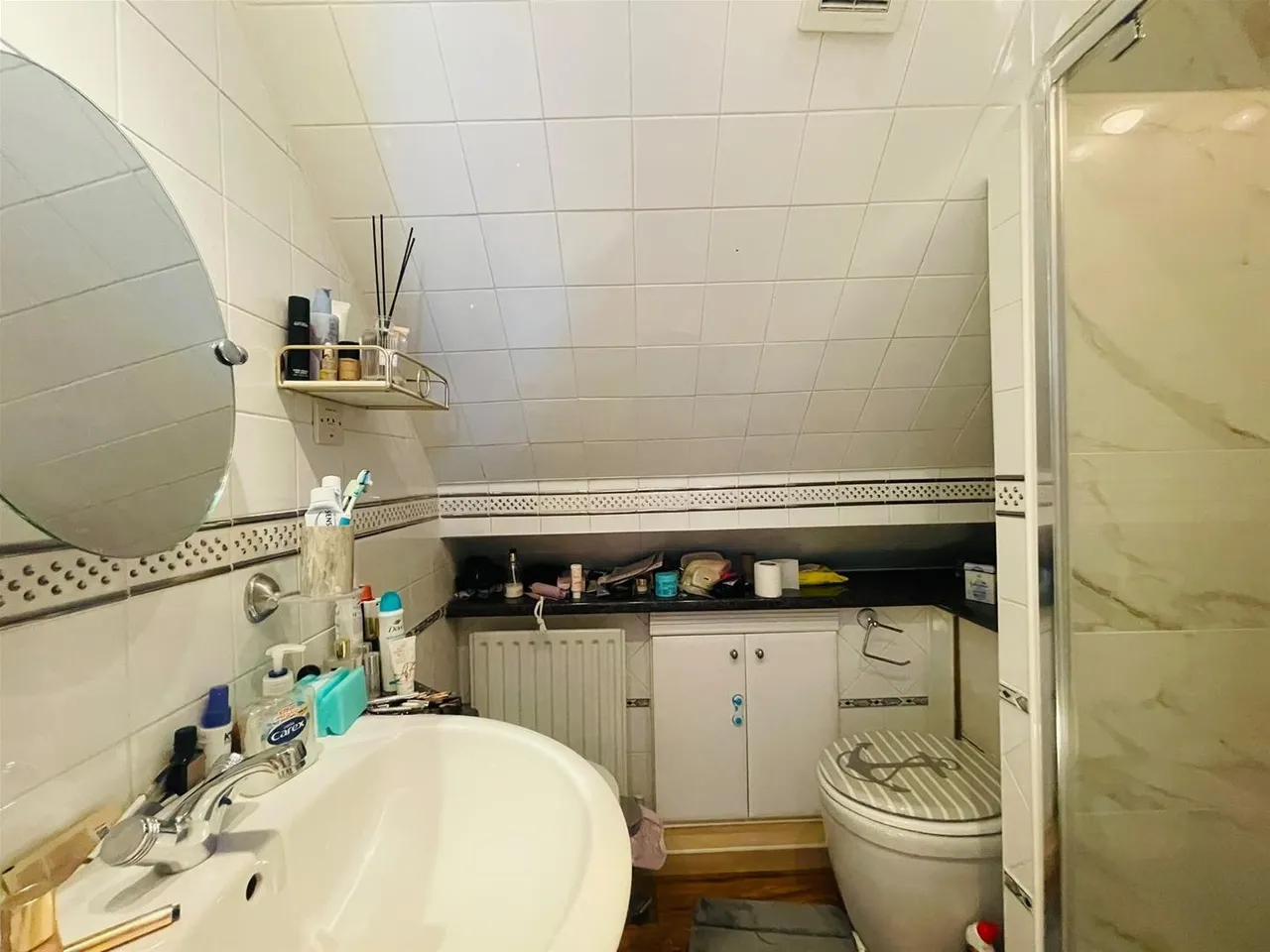 Hedgemans Road, Dagenham RM9 6DL, photo 12