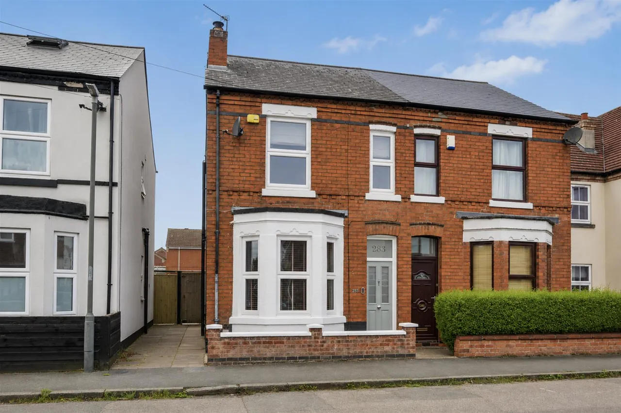 4 bed house for sale, Curzon Street, Long Eaton, NG10