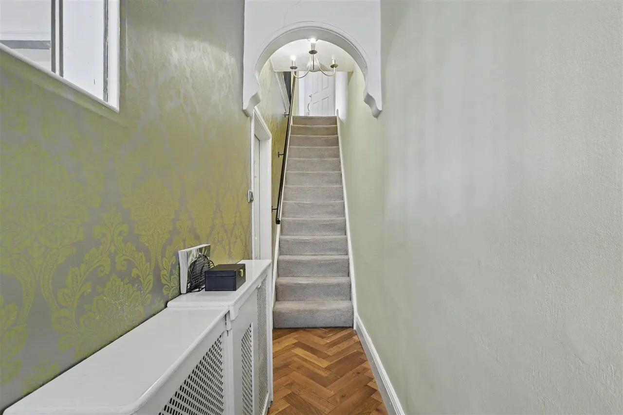 Curzon Street, Long Eaton, NG10, photo 5
