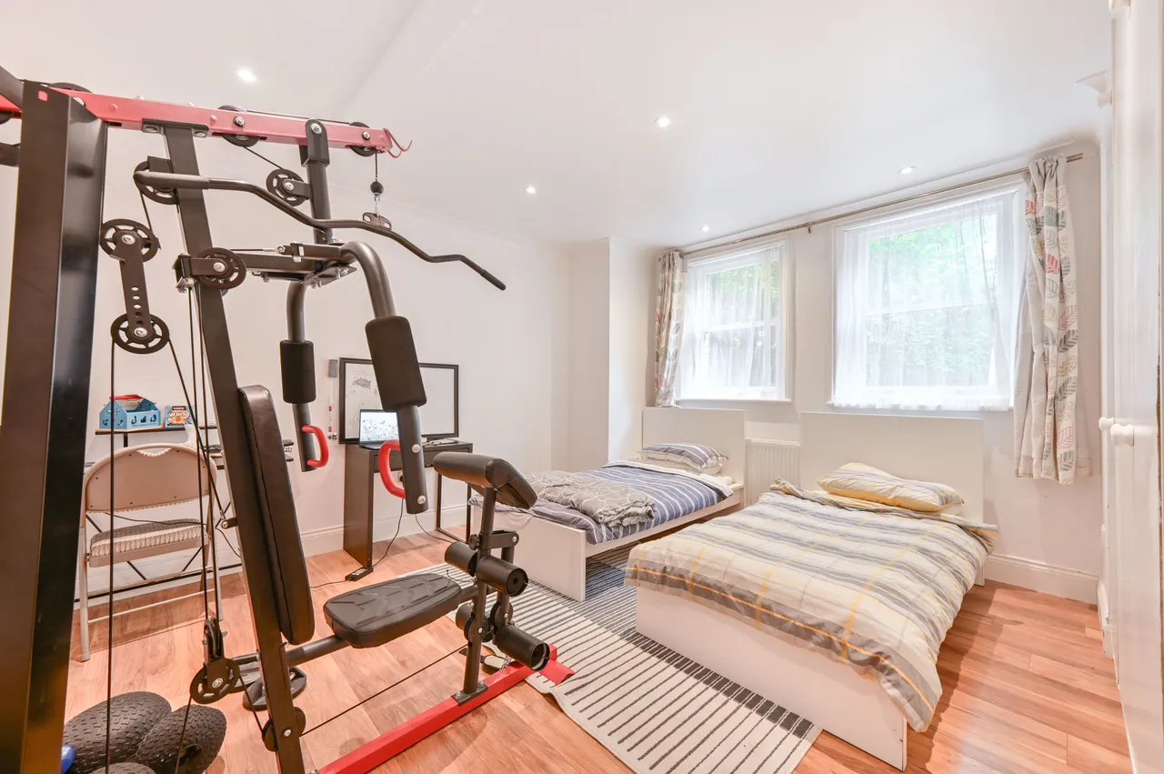 Lower Ground Floor, 34 Christchurch Avenue, London, photo 10