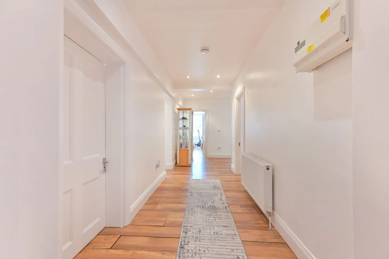 Lower Ground Floor, 34 Christchurch Avenue, London, photo 9