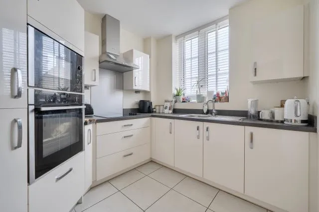 Watson Place, Chipping Norton, OX7, photo 6