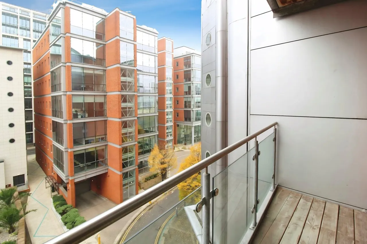 Whitehall Quay, Leeds, LS1, photo 5