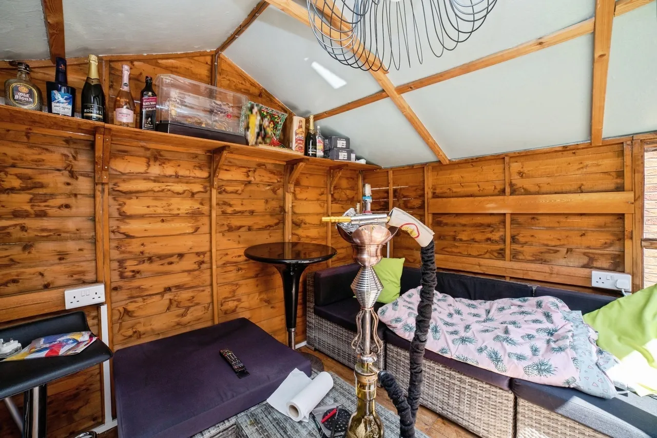 Cornmill Road, Sutton-in-Ashfield, Nottinghamshire, NG17, photo 24