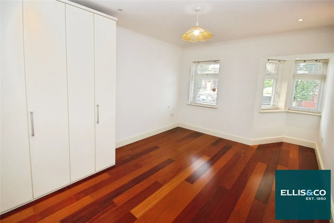 The Vale, Golders Green, NW11, photo 5