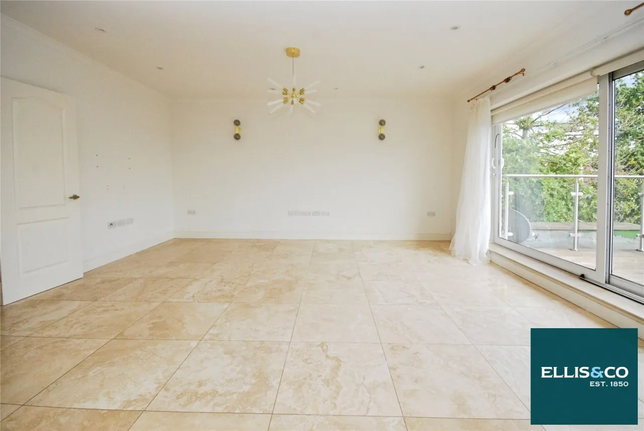 The Vale, Golders Green, NW11, photo 3