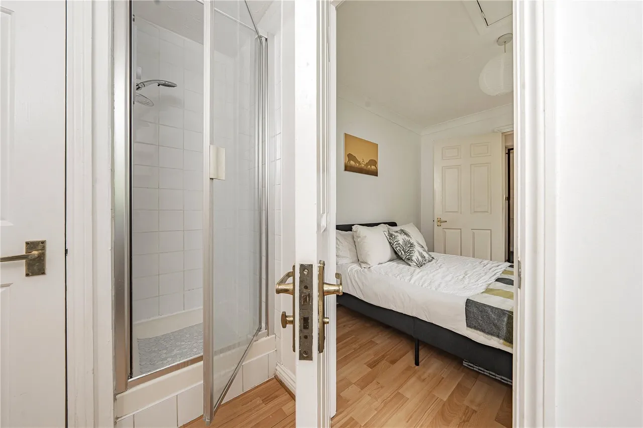 Beaumont Place, Isleworth, TW7, photo 9