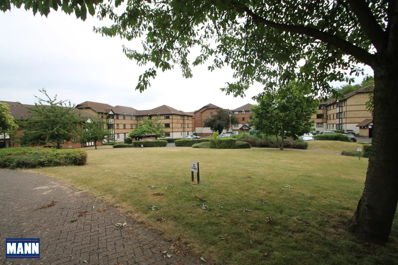 Barnard Court, Dartford, DA2, photo 6