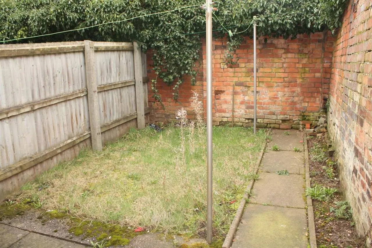 Eva Road, Winson Green, B18, photo 2