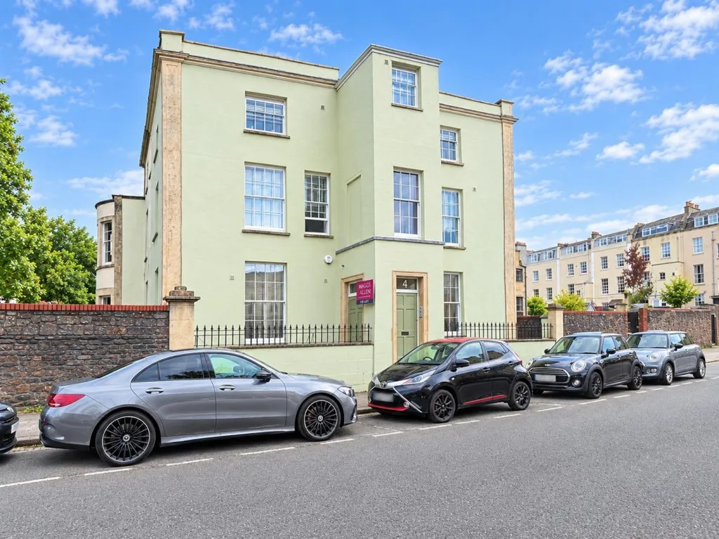 1 bed flat to rent — Gordon Road, Clifton, BS8 1AP