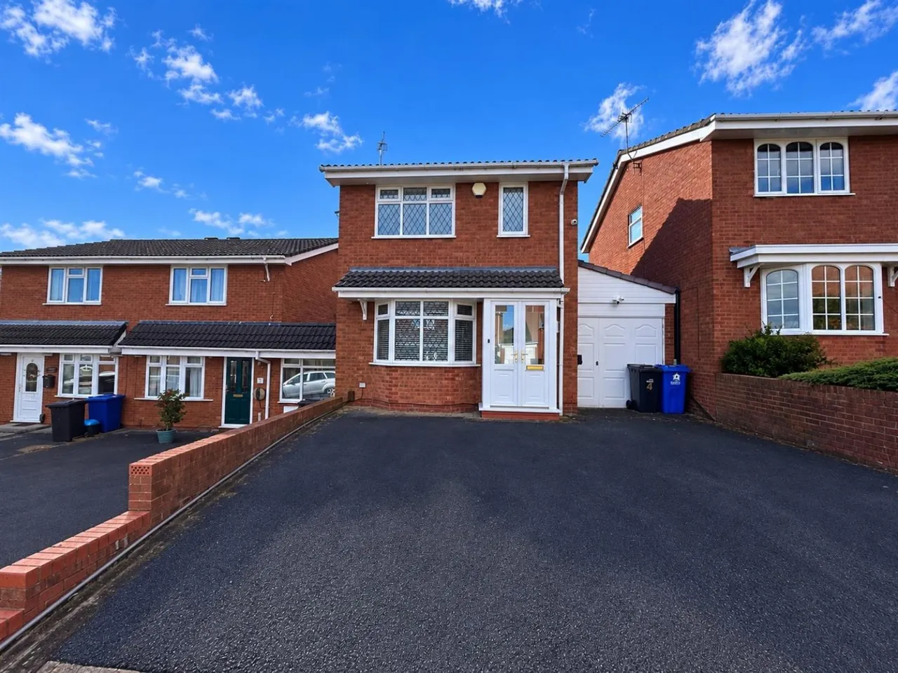 3 bed house for sale, Fitzgerald Place, Brierley Hill, DY5
