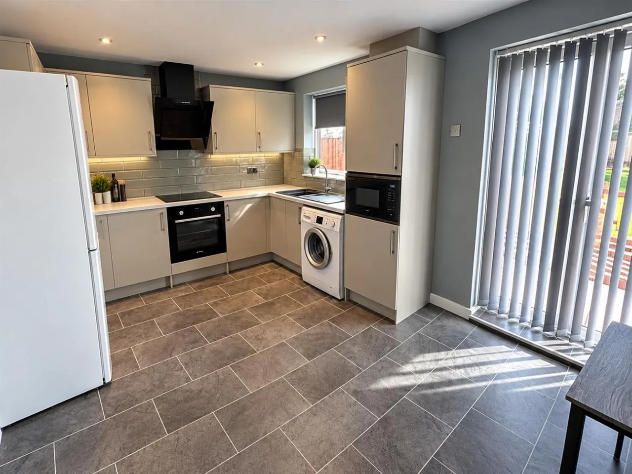 Fitzgerald Place, Brierley Hill, DY5, photo 4