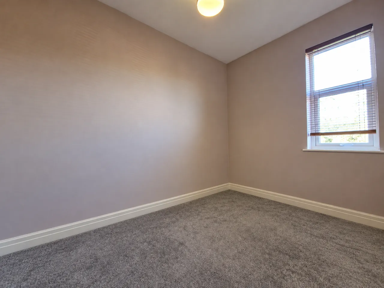 Roebuck Street, Ashton-on-Ribble, PR2, photo 5