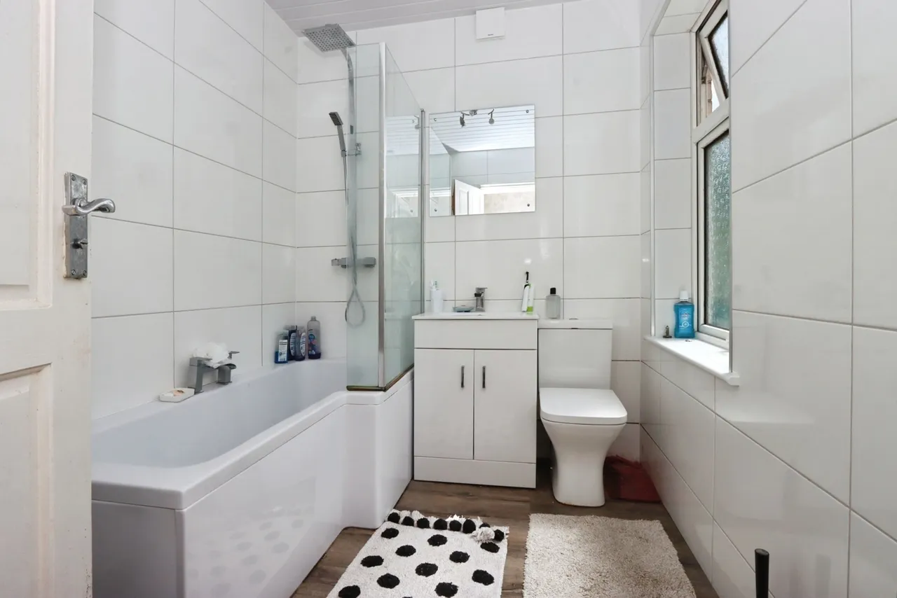 Ulverston Road, Sheffield, S8, photo 12