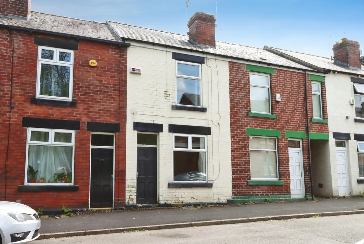 2 bed house for sale — Ulverston Road, Sheffield, S8