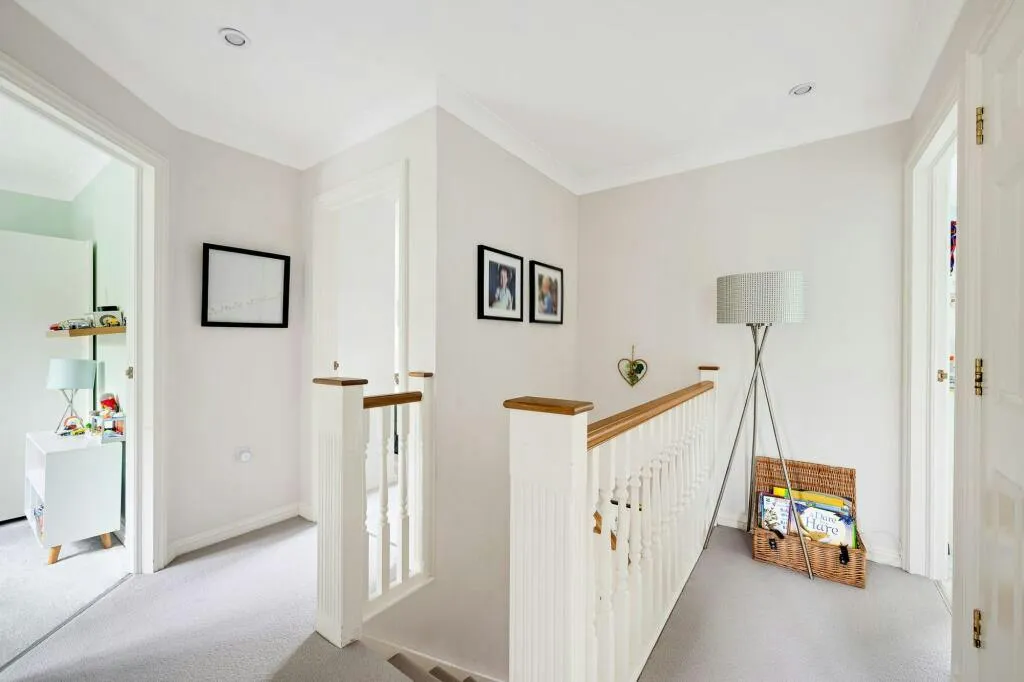 Stirling Close, Sidcup, DA14, photo 11