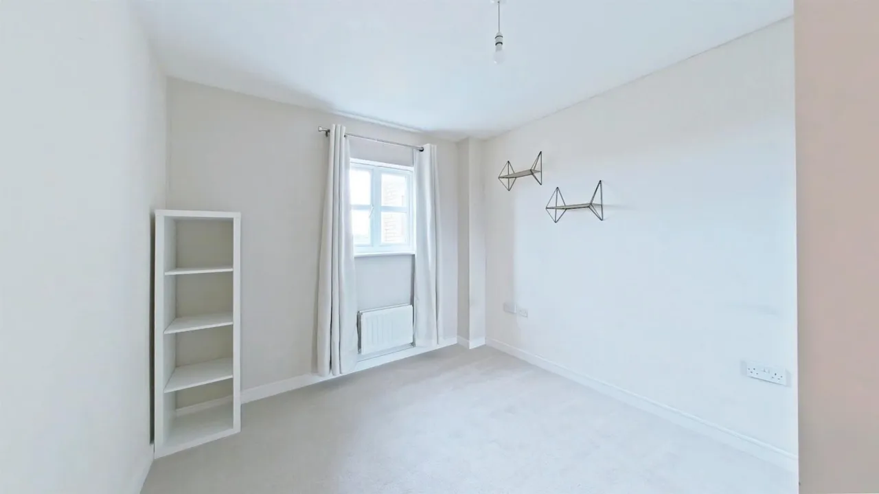 Sandpiper Close, Waterstone Park, photo 11