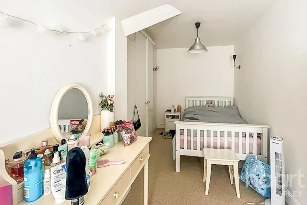 Toutley Road, RG41, photo 22
