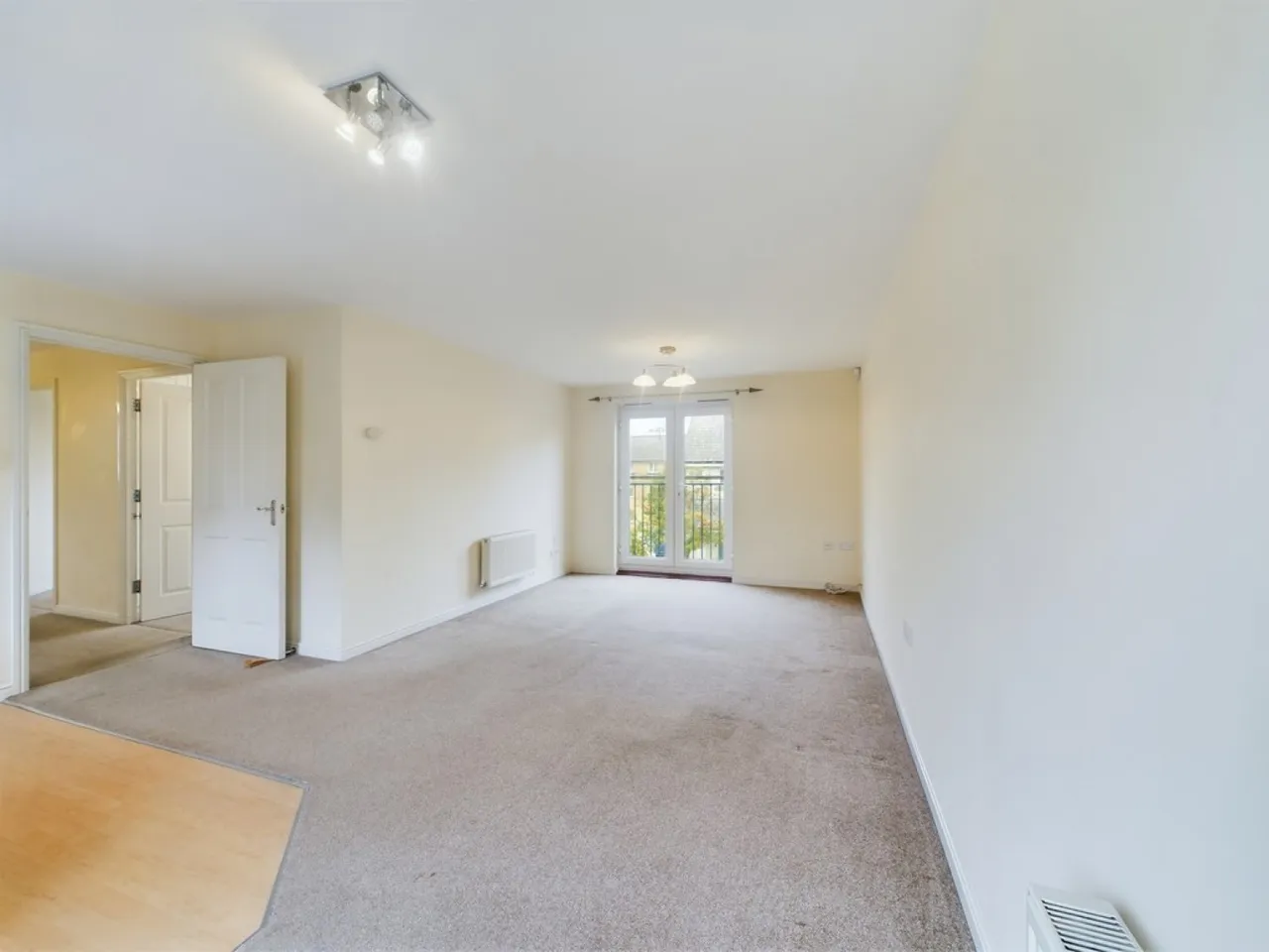Tovey Crescent, Manadon Park, Plymouth, photo 2