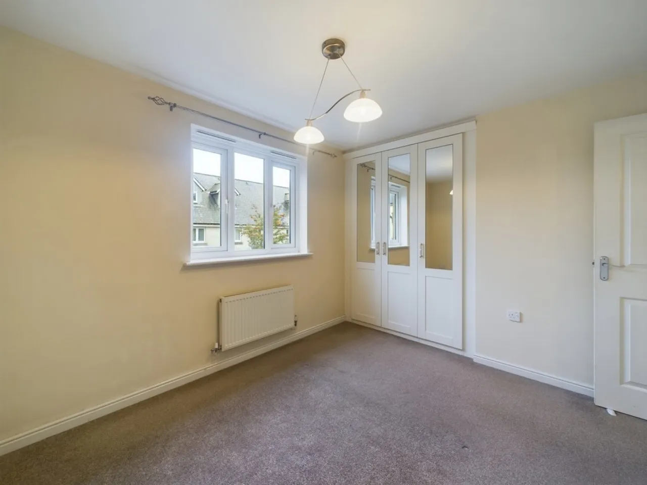 Tovey Crescent, Manadon Park, Plymouth, photo 6