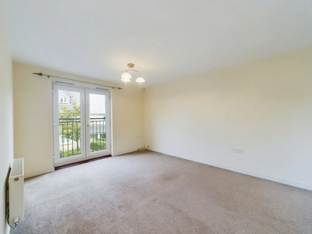 Tovey Crescent, Manadon Park, Plymouth, photo 3