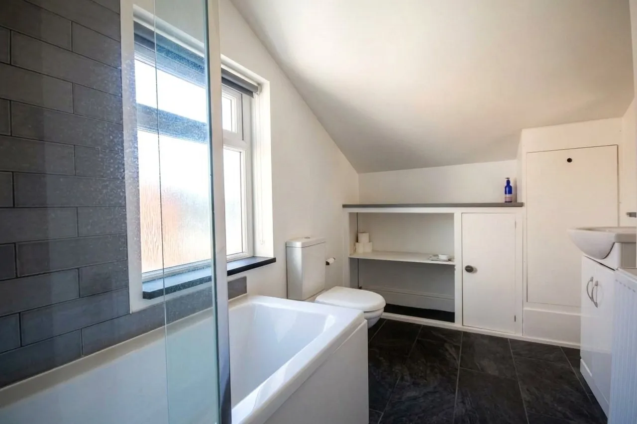 Gosbrook Road, Caversham, RG4, photo 7