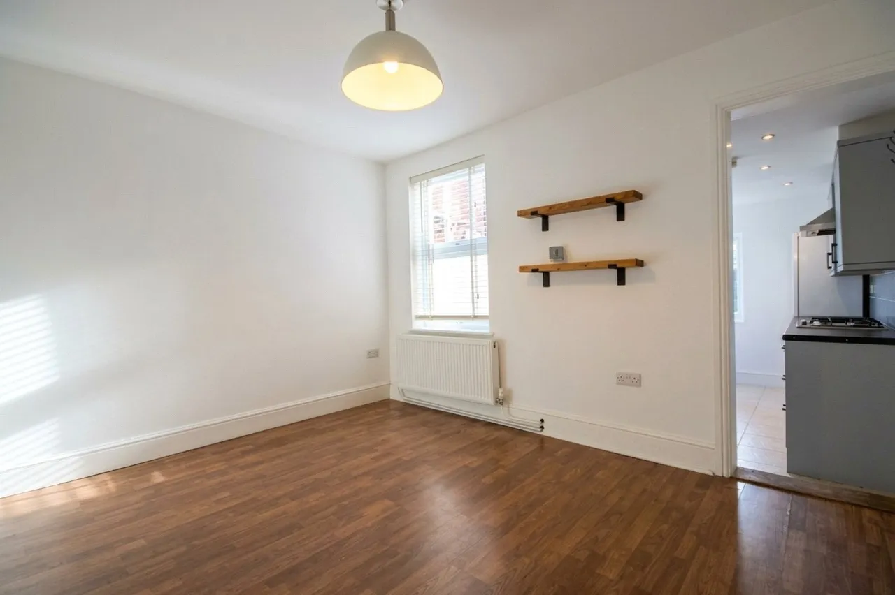 Gosbrook Road, Caversham, RG4, photo 4