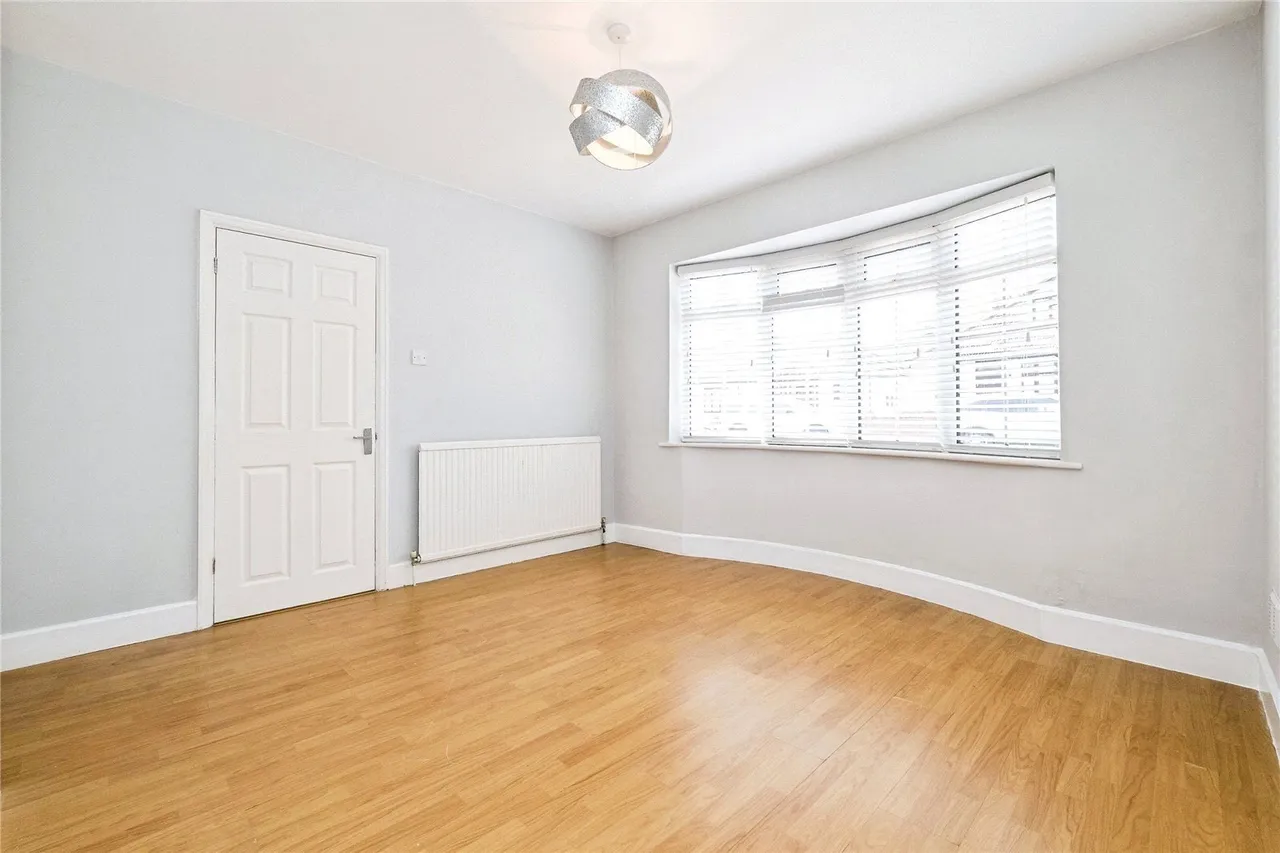 Hill Crescent, Hornchurch, RM11, photo 16